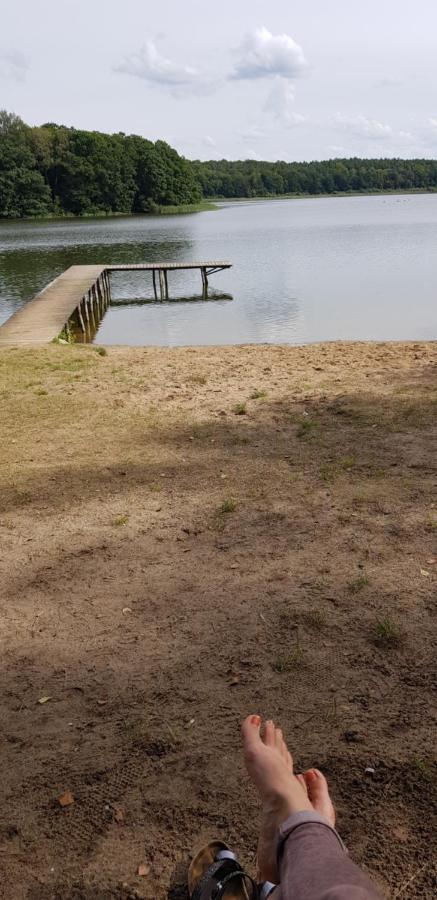 Gemuetliches Ferienhaus In Seenaehe Sewekow Kültér fotó
